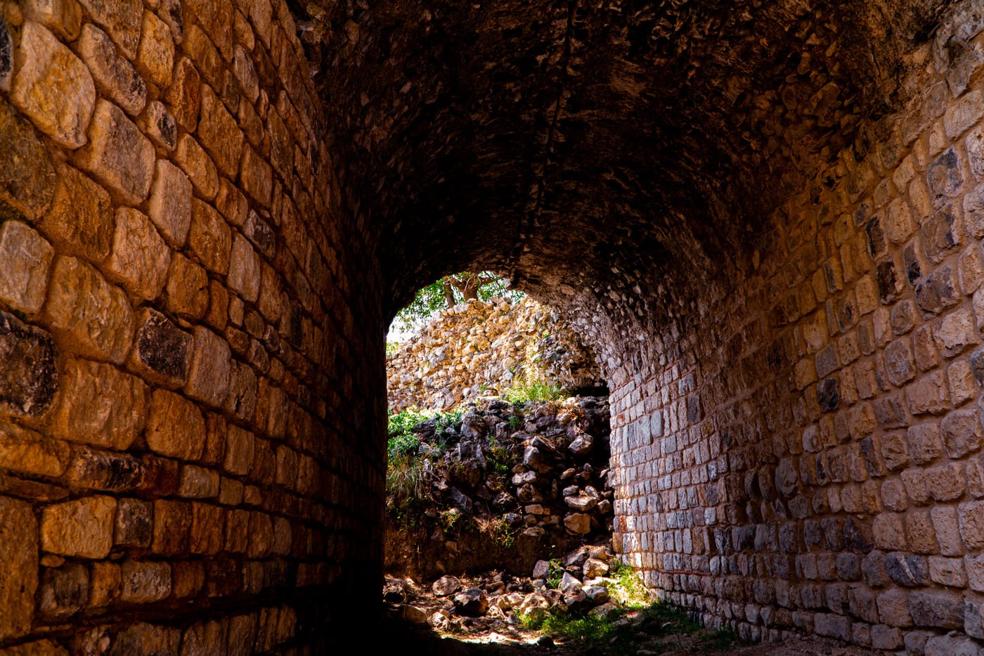 Tunnel Through Time by Erdem Köşk
